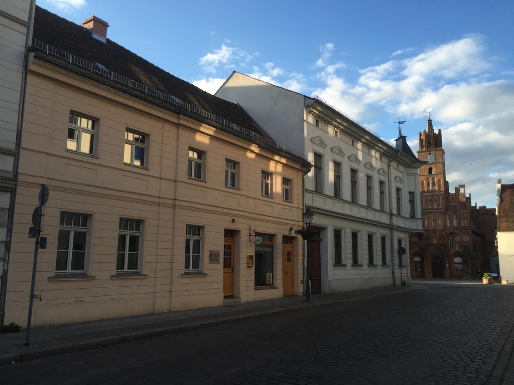 Rathaus-Pension 1685 Brandenburg  Esterno foto